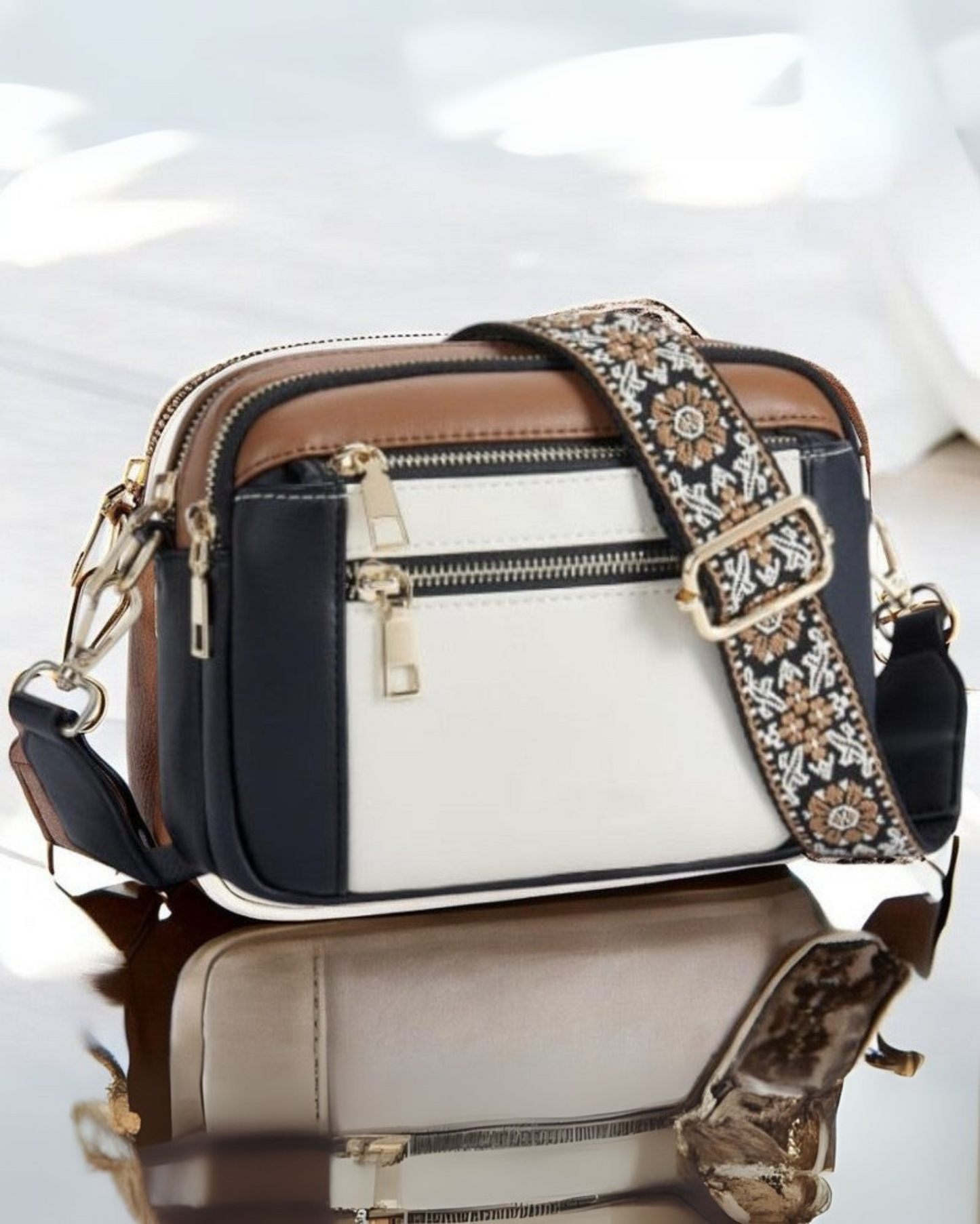 Camille | Sac à Bandoulière en Cuir Élégant pour Femme avec Compartiments Pratiques 2