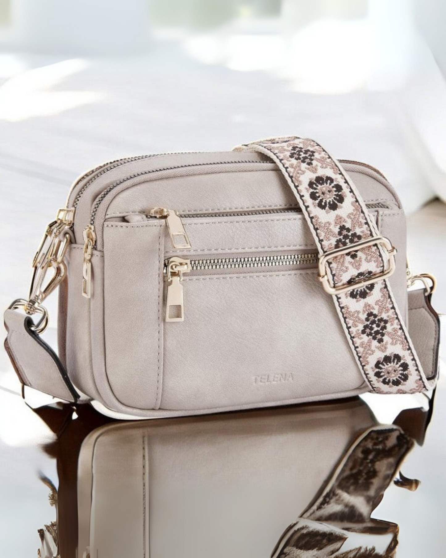 Camille | Sac à Bandoulière en Cuir Élégant pour Femme avec Compartiments Pratiques 4